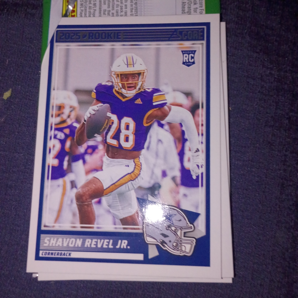 Shavon Revel JR. 2023 Rookie Football Card New
